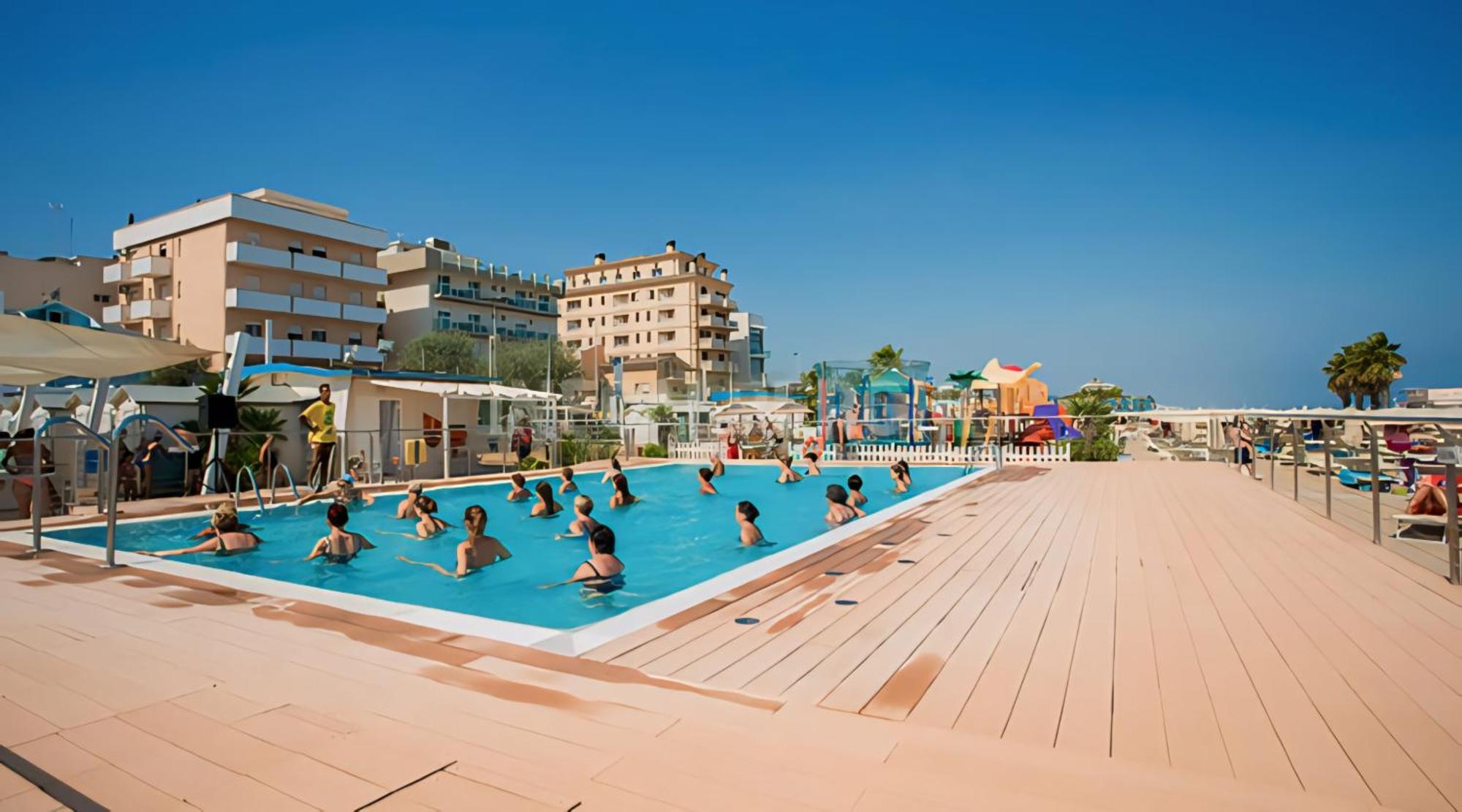 Hotel Baltic ميسانو ادرياتيكو المظهر الخارجي الصورة