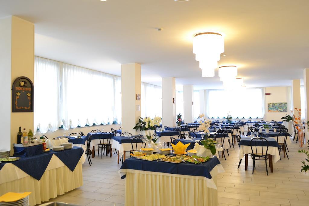 Hotel Baltic ميسانو ادرياتيكو المظهر الخارجي الصورة